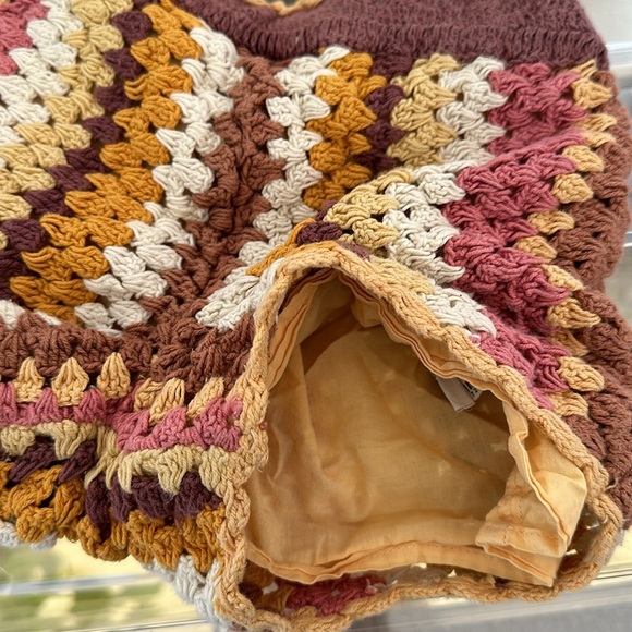 Gorgeous ZARA Cable knit Shorts - Picture 3 of 4